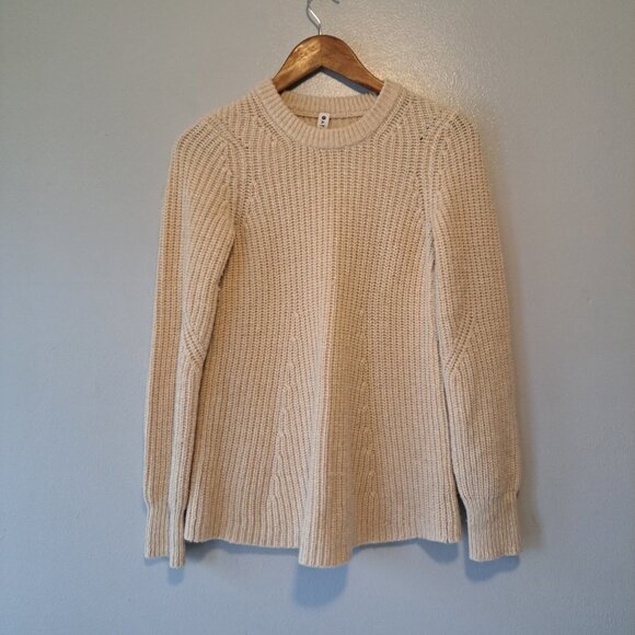 Athleta Sierra Crew Neck Wool Blend Sweater Pullover Chunky Knit‎ Cream Size XXS - Picture 1 of 12